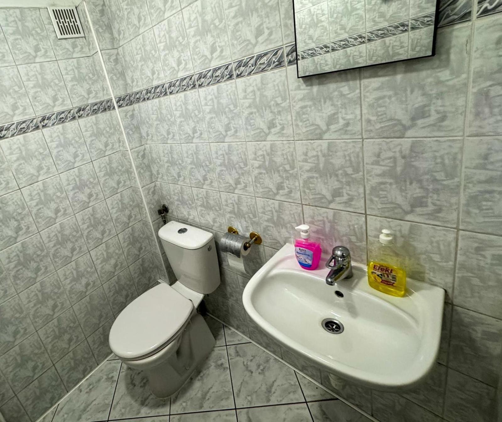 Fantastic Waw - Ns42 Room En Varsavia Esterno foto